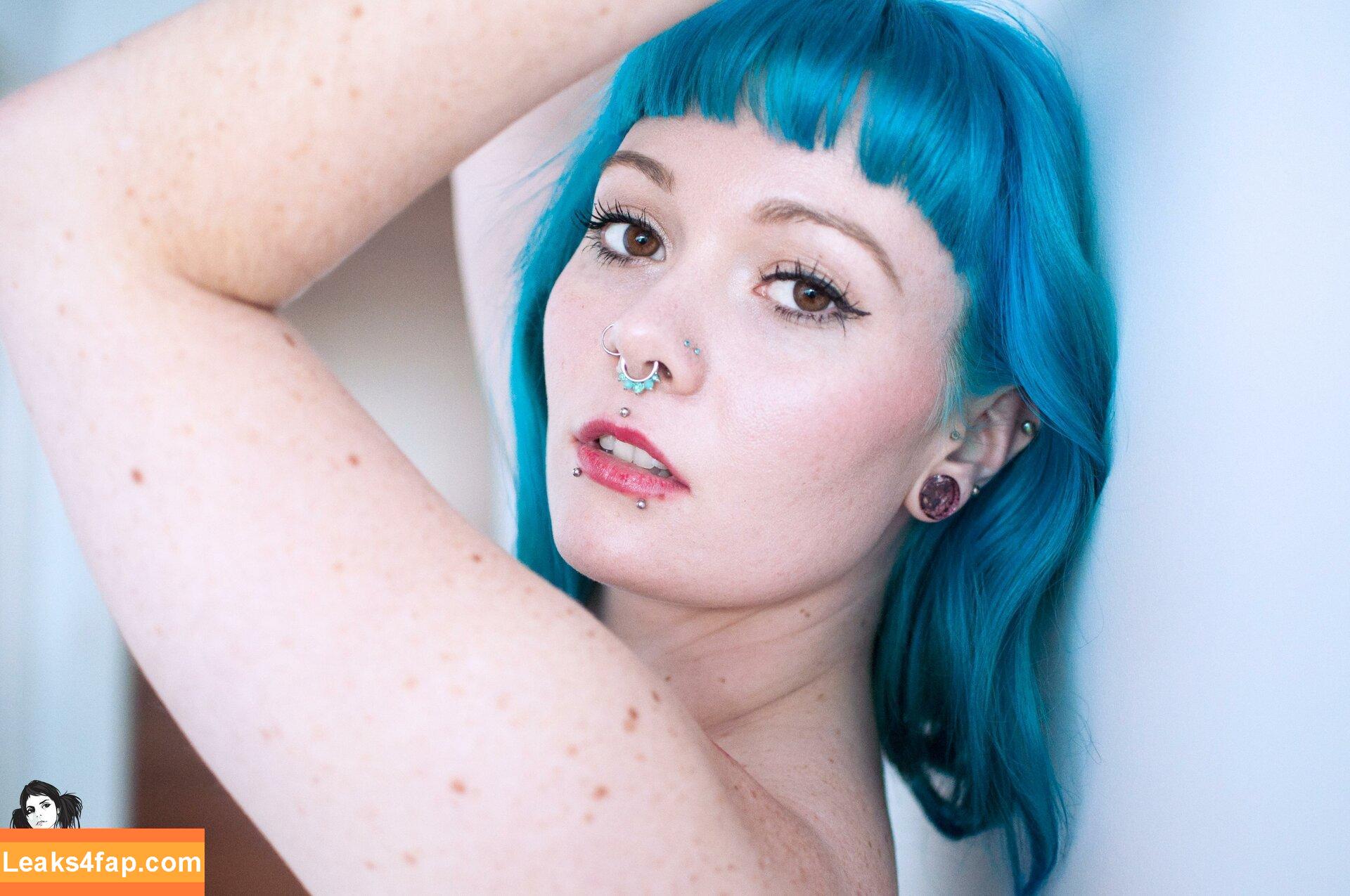 Sirenn Suicide / https: / sirenn.bby / sirennsuicide leaked photo photo #0094