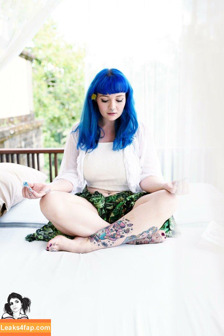Sirenn Suicide / https: / sirenn.bby / sirennsuicide leaked photo photo #0165