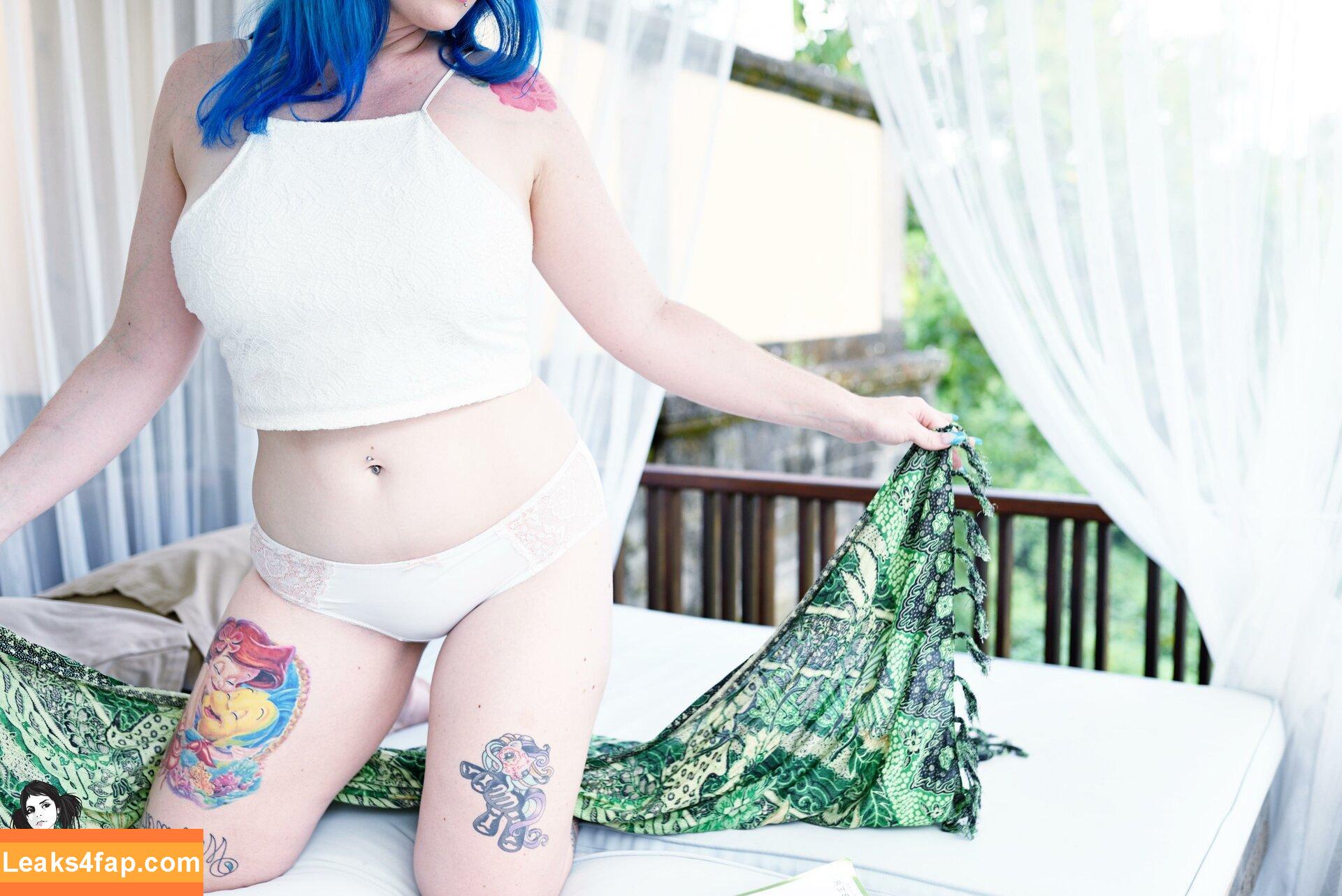 Sirenn Suicide / https: / sirenn.bby / sirennsuicide слитое фото фото #0213