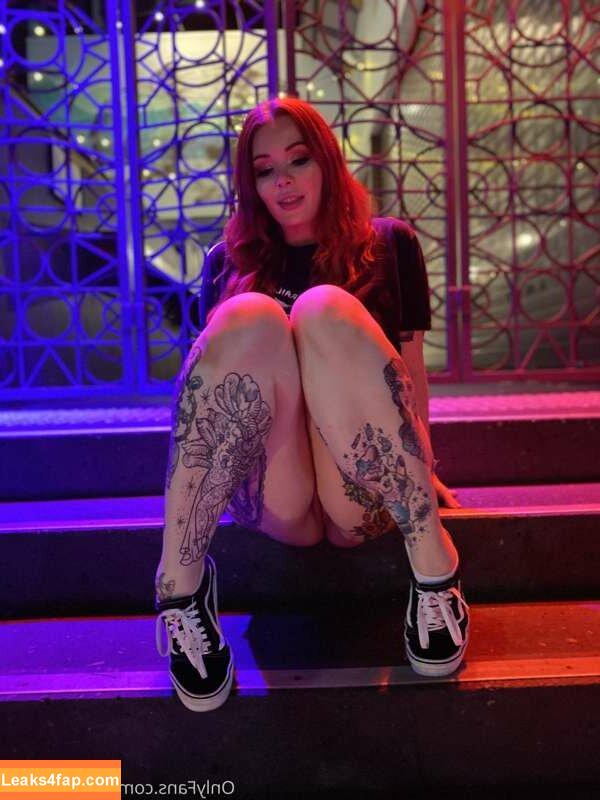 Sirenn Suicide / https: / sirenn.bby / sirennsuicide leaked photo photo #0333