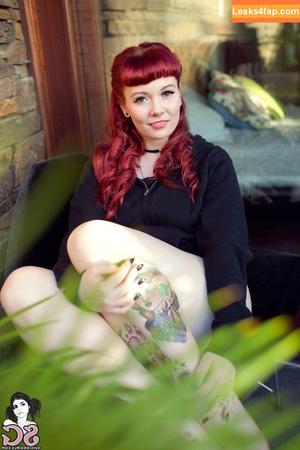 Sirenn Suicide photo #0047