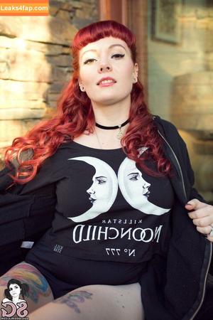 Sirenn Suicide photo #0049