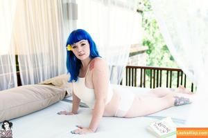 Sirenn Suicide photo #0220