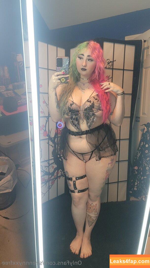 sirennnyxxfree / saltybxxbe_ leaked photo photo #0092