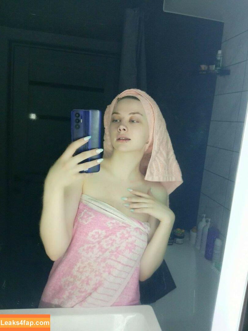 sishka14 / sishka leaked photo photo #0445