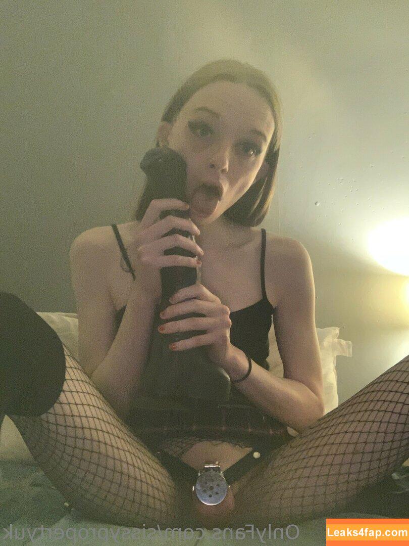 sissypropertyuk / sissymua leaked photo photo #0011