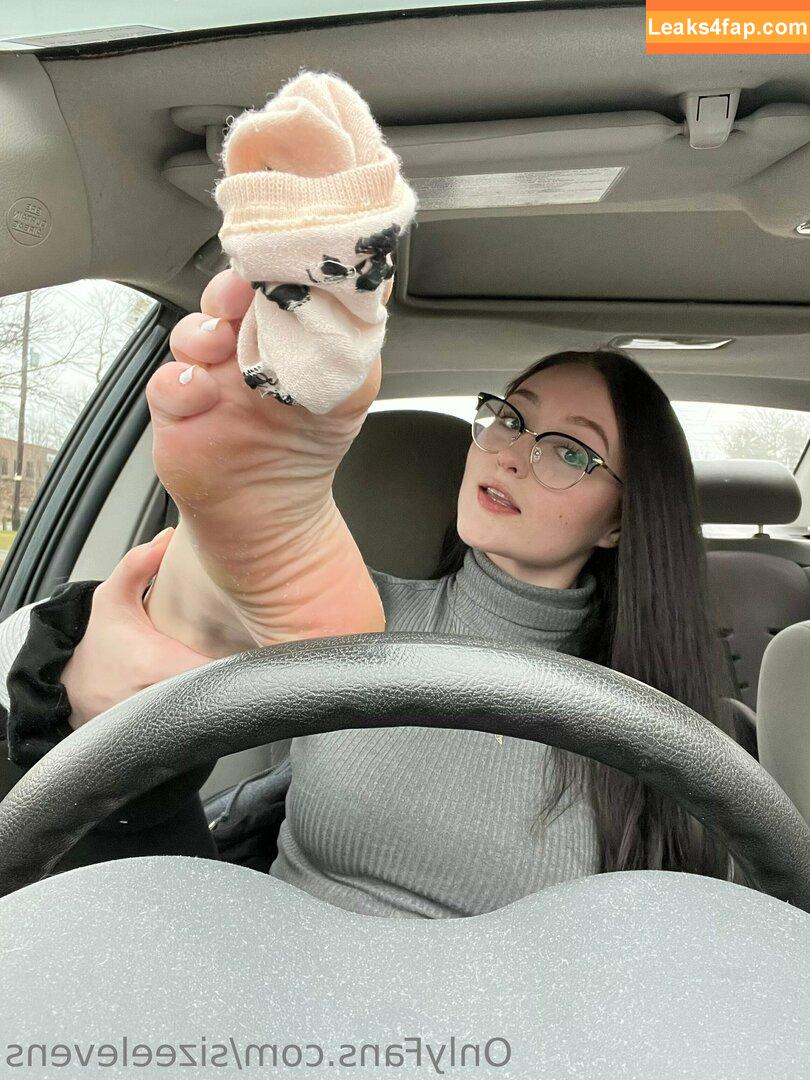 Sizeelevens / https: / robinharrisjr leaked photo photo #0011