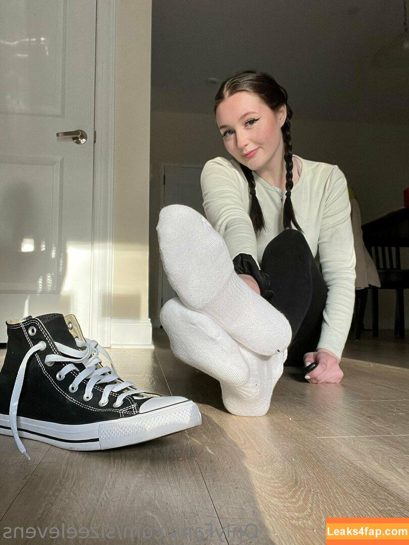 Sizeelevens / https: / robinharrisjr leaked photo photo #0030