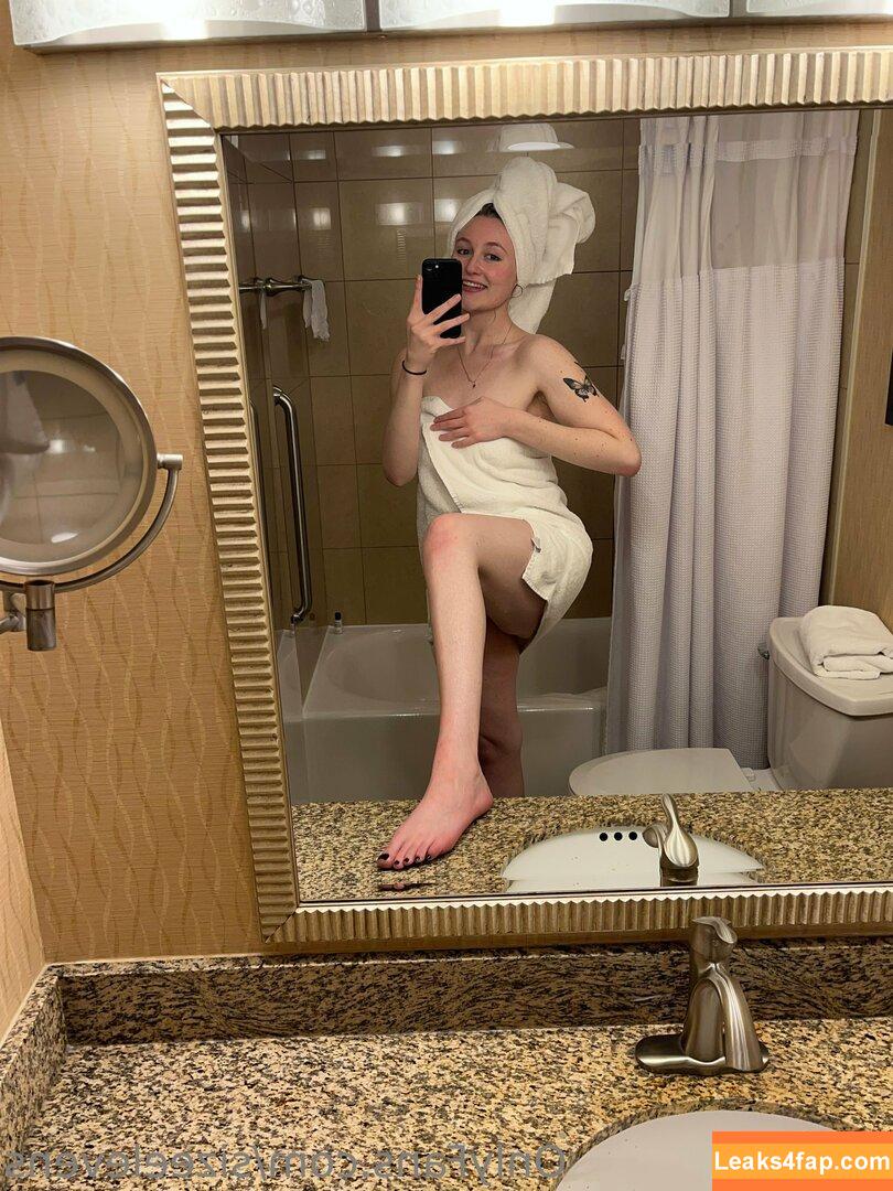 Sizeelevens / https: / robinharrisjr leaked photo photo #0098