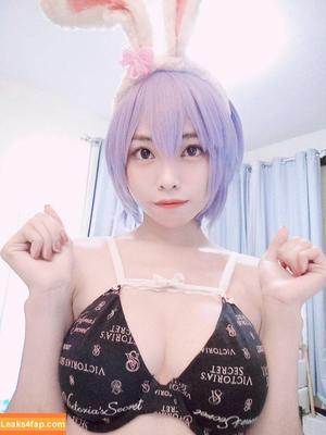 Skaye Cosplay photo #0006