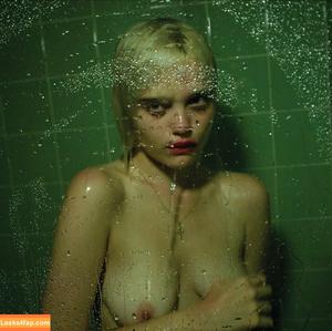 Sky Ferreira photo #0008