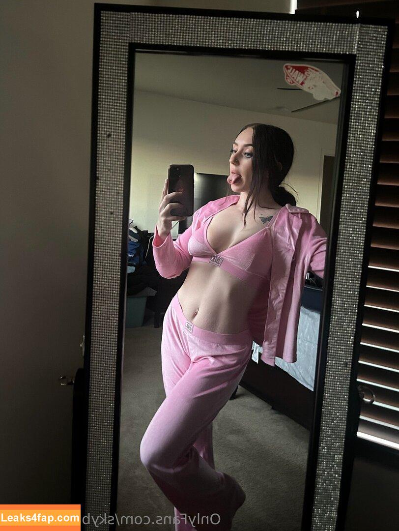 skybabygirlxo /  leaked photo photo #0004