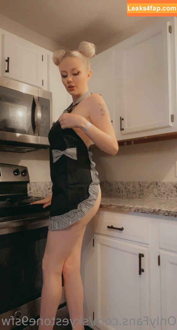 skyestone9sfw / skye_asiena19 leaked photo photo #0025