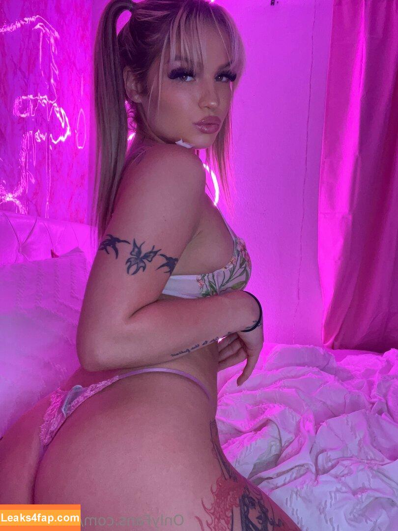 skylaarose / skylapaolino leaked photo photo #0065