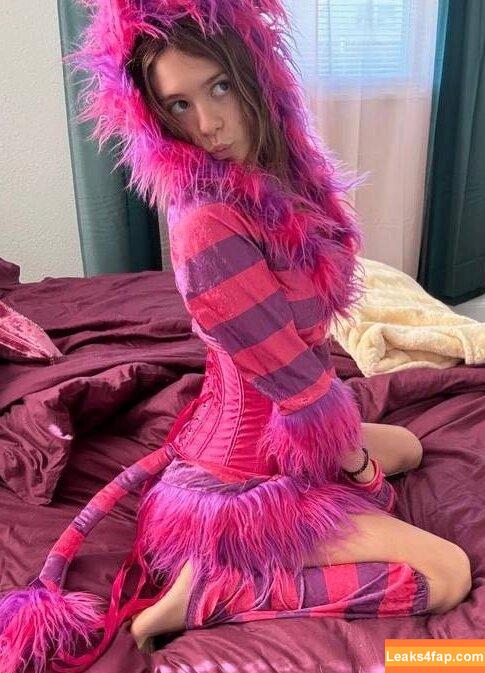 Skylar Martin / skylarnmartin / skyskysoflyy leaked photo photo #0060