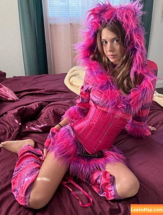 Skylar Martin / skylarnmartin / skyskysoflyy leaked photo photo #0061