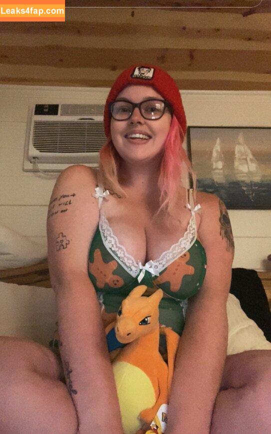 skylar.swallows / skylar.swallows420 / skylerswallow leaked photo photo #0024