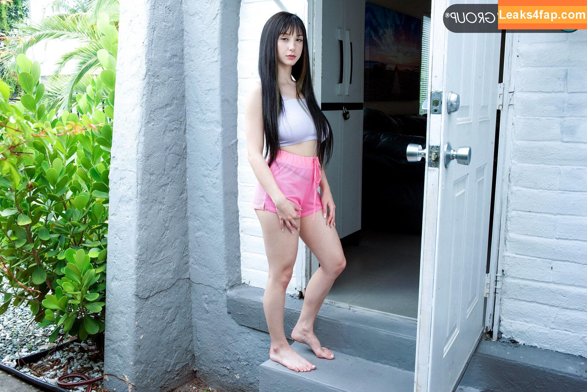 Skylar Vox / _skylarvox_ / onlyskylarvox / theskylarvox leaked photo photo #0714