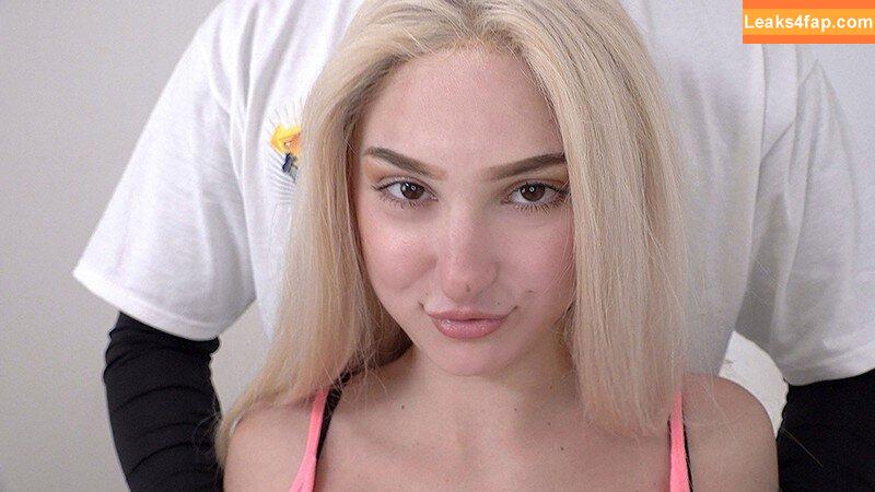 Skylar Vox / _skylarvox_ / onlyskylarvox / theskylarvox leaked photo photo #1524