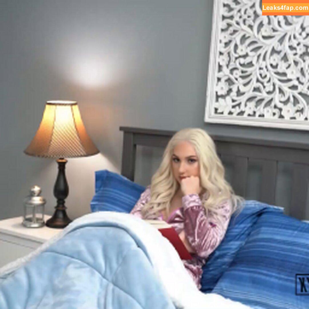Skylar Vox / _skylarvox_ / onlyskylarvox / theskylarvox leaked photo photo #1552
