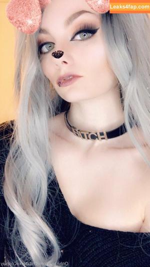Skylaraynesgray photo #0044