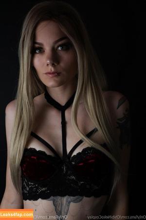 Skylaraynesgray photo #0109