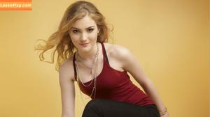 Skyler Samuels photo #0001