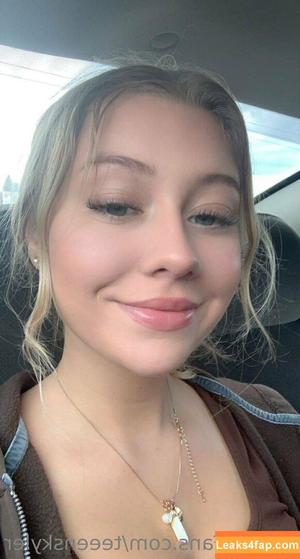 SkylerStormxo photo #0070