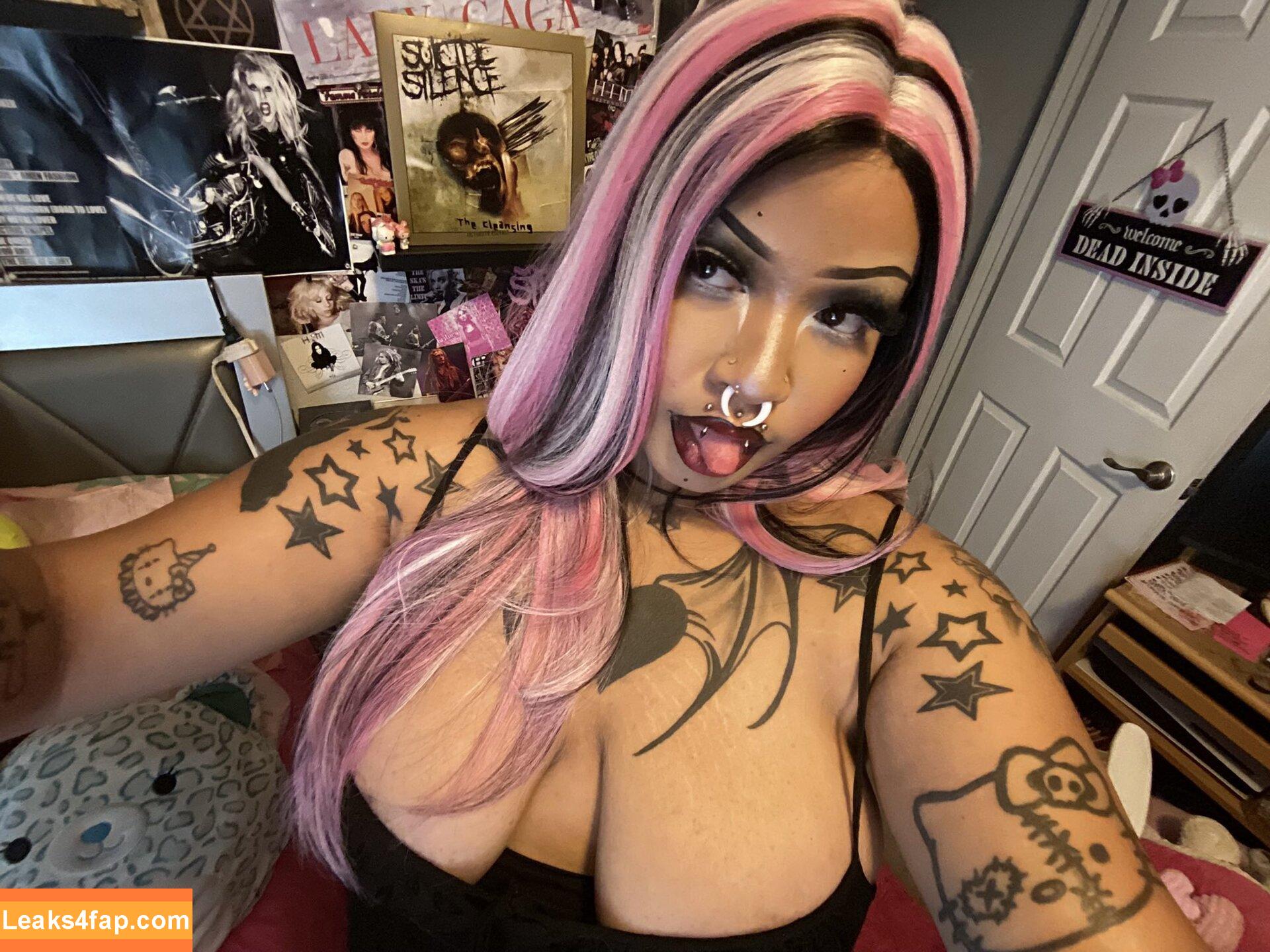 slaughtersyd / sugarpinkgore leaked photo photo #0006