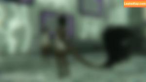 SlaveCrestedVixen photo #0035