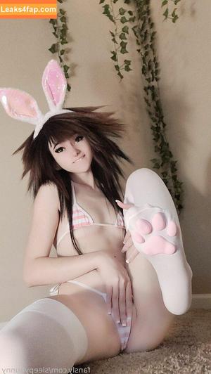 Sleepybunny photo #0050