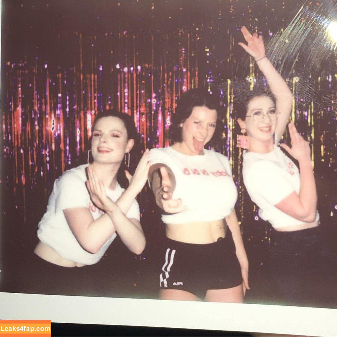 SliceOfSalami / Slice_of_Salami / bel_larcombe_ leaked photo photo #0043