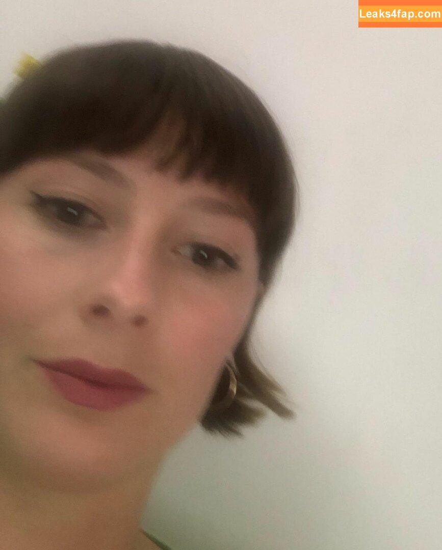 SliceOfSalami / Slice_of_Salami / bel_larcombe_ leaked photo photo #0056