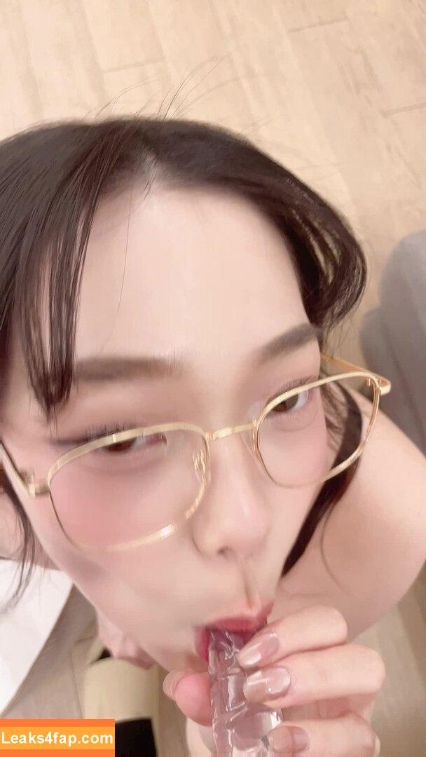 Slivia__王苡昕 / Yixin.0309 leaked photo photo #0065