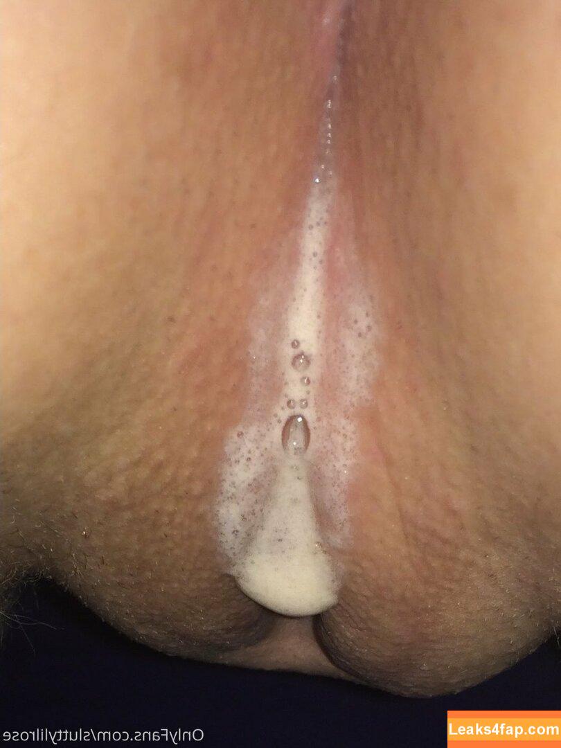 sluttylilrose / itsloraleerose leaked photo photo #0020