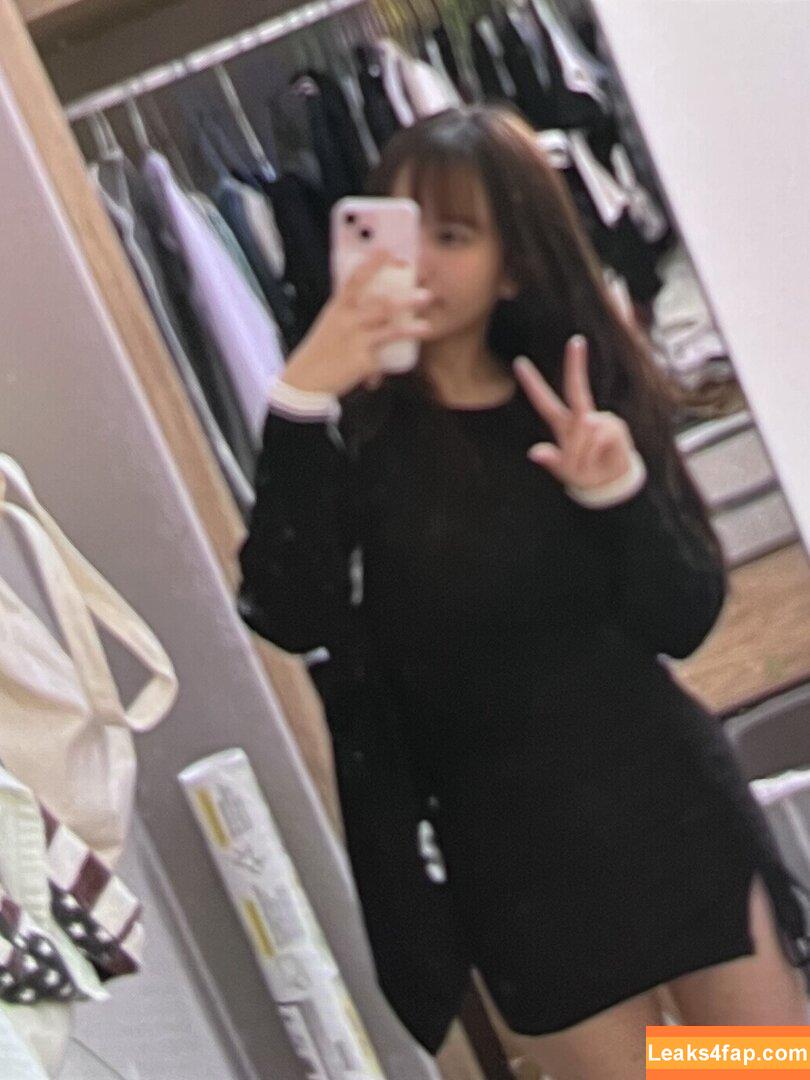 SluttyWabbit05 / SnowWabbit05 / bxbyaudrxy / walter.wasian leaked photo photo #0016
