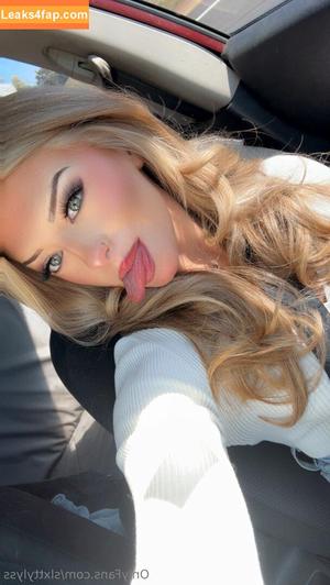 Slxttylyss photo #0171