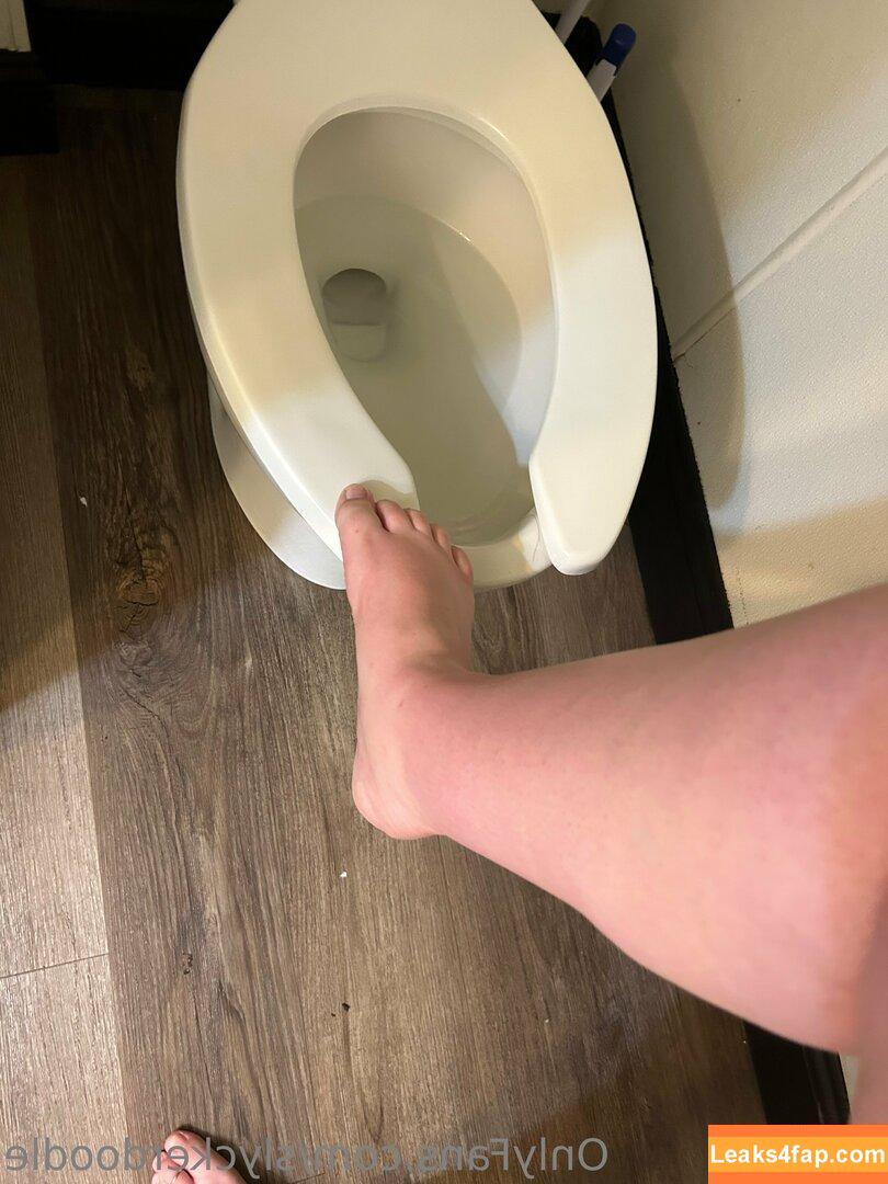 slyckerdoodle / snickerdoodletiff leaked photo photo #0017