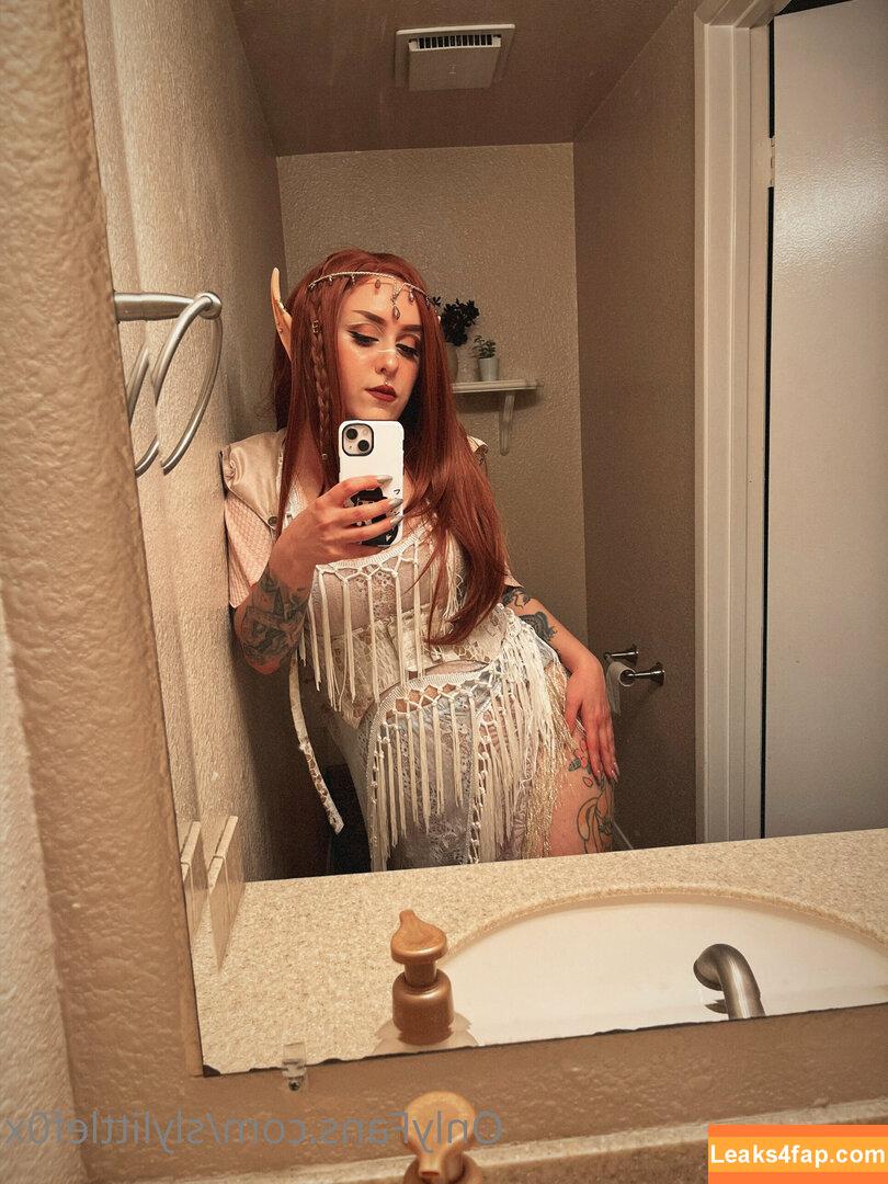 slylittlef0x /  leaked photo photo #0019