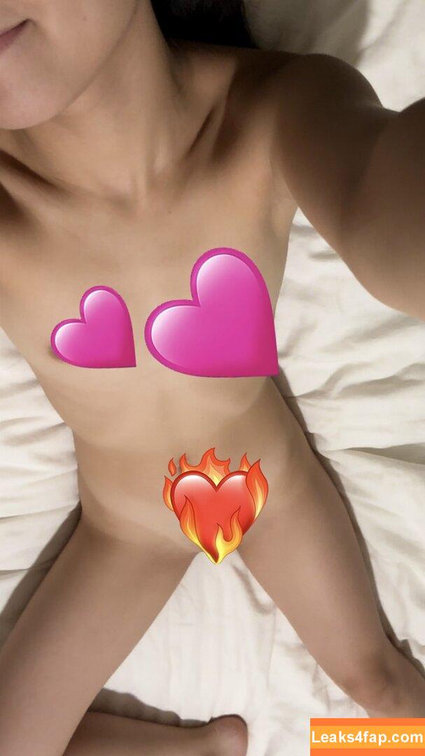 Small_Asian_Cutie / small_asian_ leaked photo photo #0001