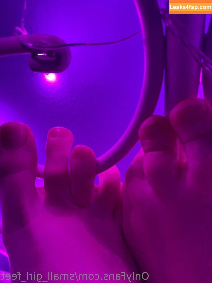 small_girl_feet / toes_for_your_nose leaked photo photo #0008