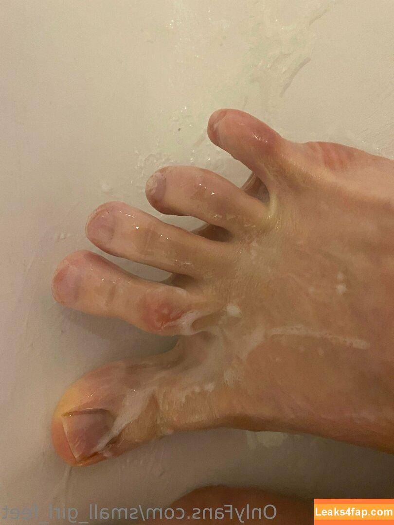 small_girl_feet / toes_for_your_nose leaked photo photo #0014