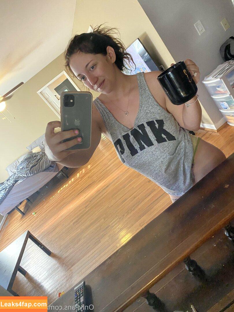 smashleyyx96 / smashleytwitch leaked photo photo #0073