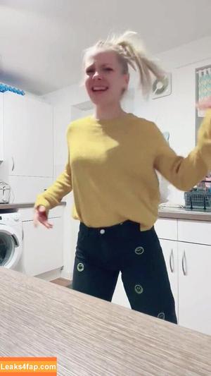 SmileyDani158 photo #0257