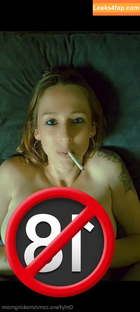 smokingmom /  leaked photo photo #0030