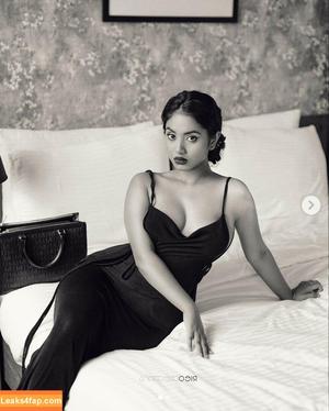 Sneha Biswas фото #0002