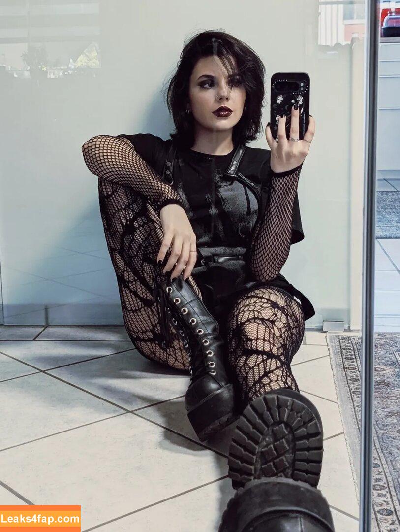 Snippycosplay leaked photo photo #0032