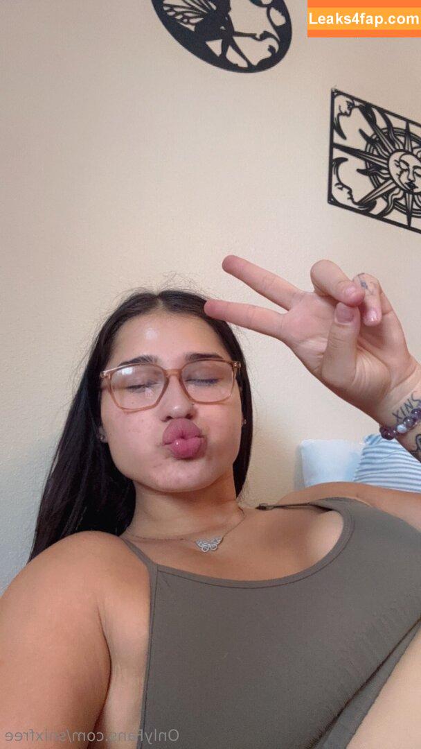 snixfree / itssnixbitxh leaked photo photo #0016