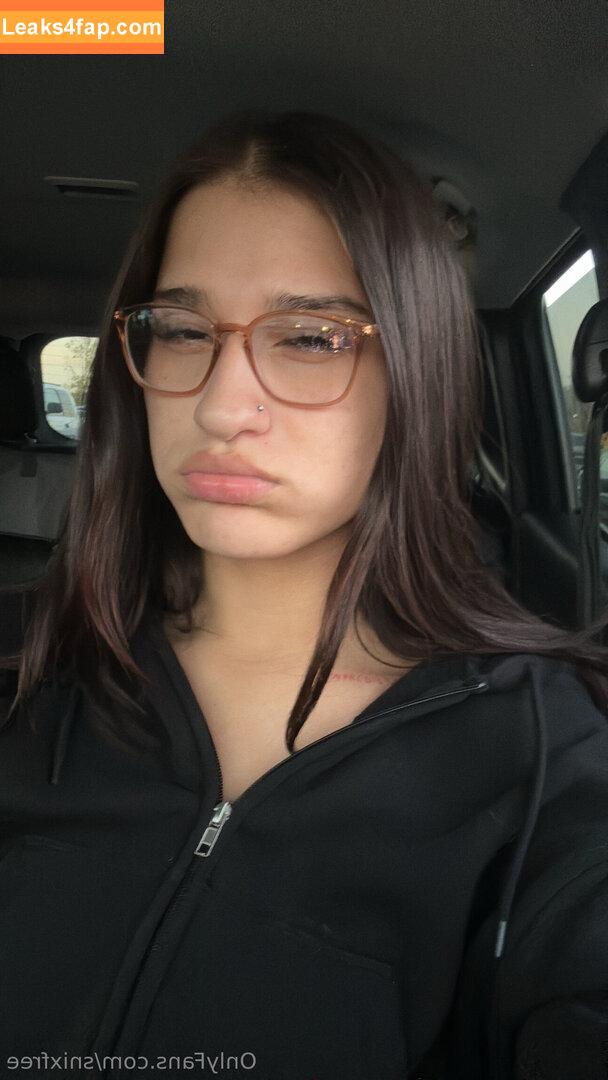 snixfree / itssnixbitxh leaked photo photo #0028