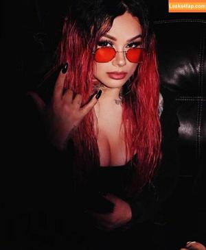 Snow Tha Product photo #0020